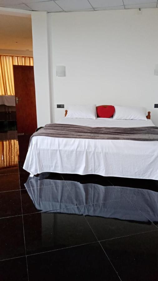 Air Vision 98 Hotel Katunayaka Ngoại thất bức ảnh